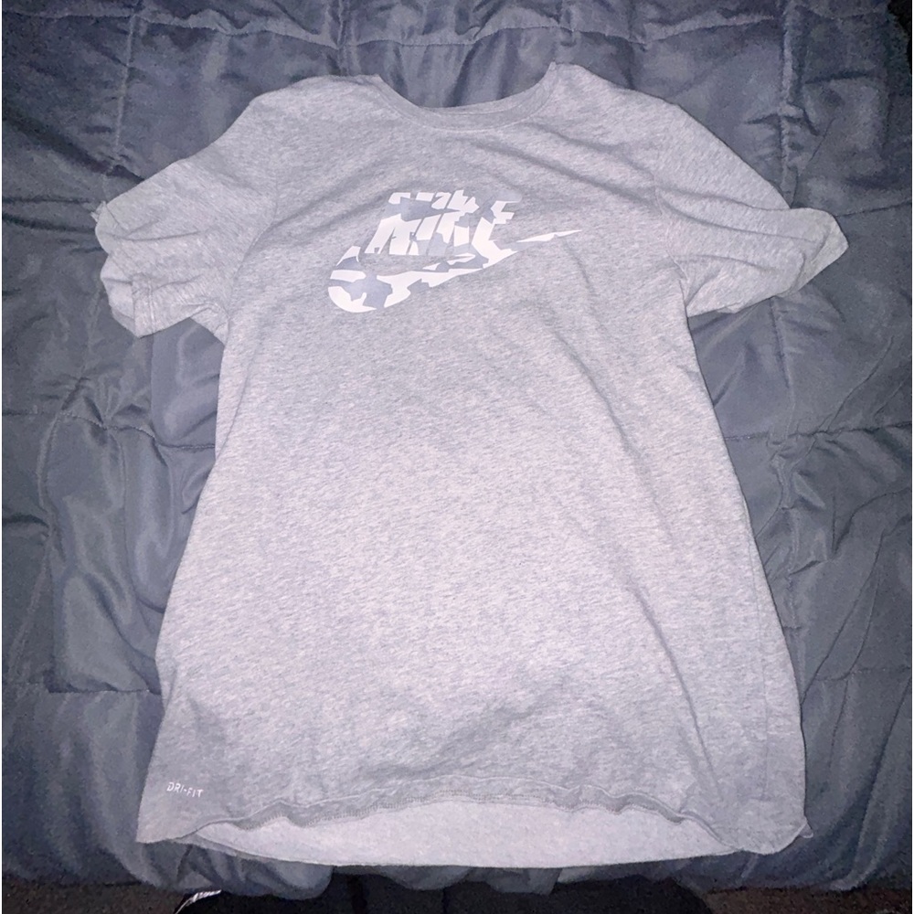 Grey Nike T shirt